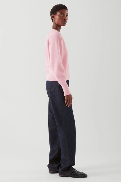 Aera V-Neck Cardigan